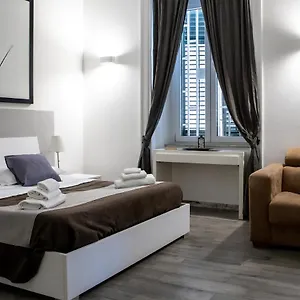 Fiume Apartment
