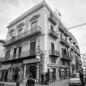 Maison Cuto , Palermo Italien